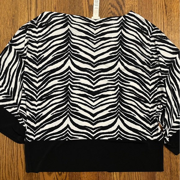 Chico's Ladies Zebra Print Blouse Black White Size 3 - Picture 7 of 8